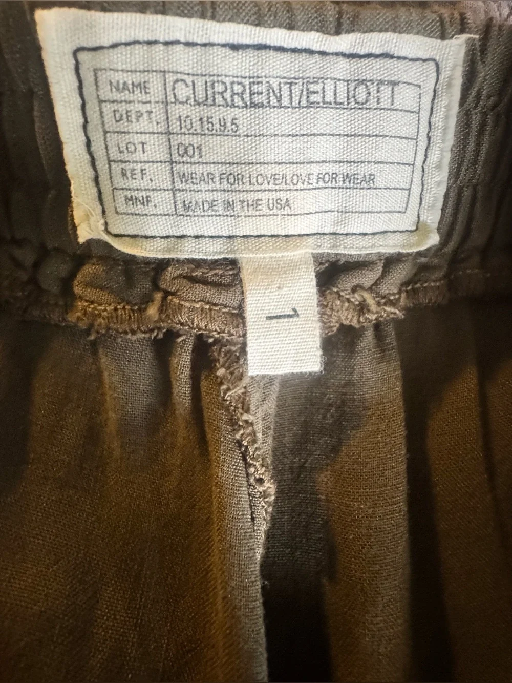 Current/Elliot olive green lounge roll woven short lightweight elastic waist